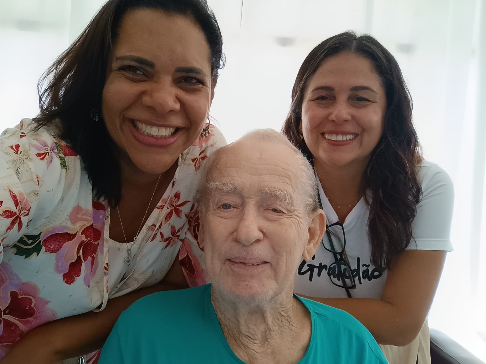 WhatsApp Image 2025-04-24 at 10.13.16